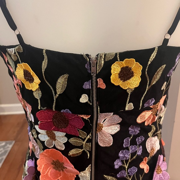 Storia Black Mini Slip Dress with Multicolor 3D Floral Embroidery size M - Picture 4 of 7